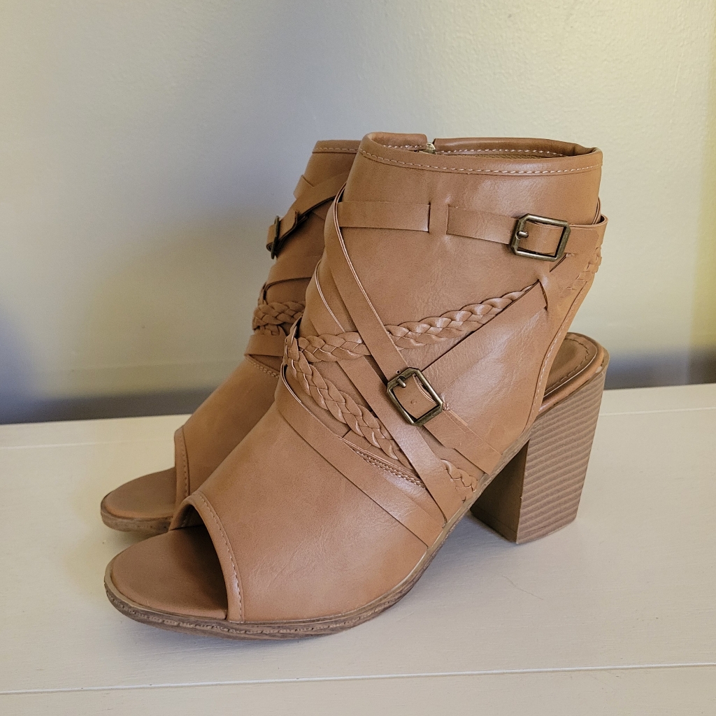 Maurices Open Toe Open Heeled Booties